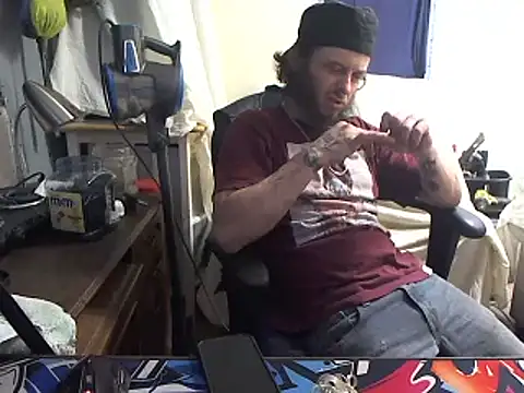 CloudDadddyyy420 online show from February 11, 2026, 8:58 pm