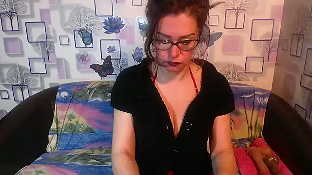 milfsexy online show from March 21, 2026, 12:10 pm