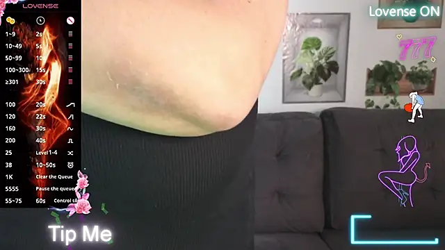 TracyMilf online show from May 17, 2026, 4:58 pm