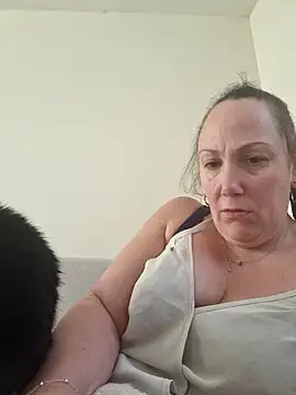 Snapshot of Wisie_Cutie chatting on March 18, 2025, 4:26 pm Wisie Cutie online show from March 18, 2025, 4:26 pm