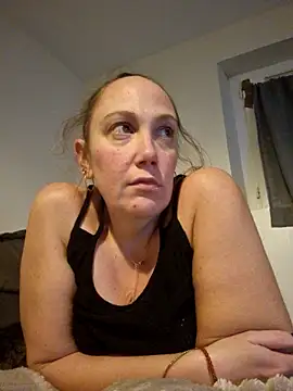 Wisie Cutie online show from November 18, 2025, 11:15 pm