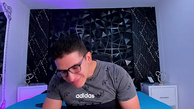 JeffDaltton online show from November 19, 2025, 8:09 pm