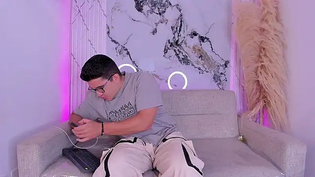 Snapshot of JeffDaltton chatting on March 2, 2026, 12:45 pm JeffDaltton online show from March 2, 2026, 12:45 pm