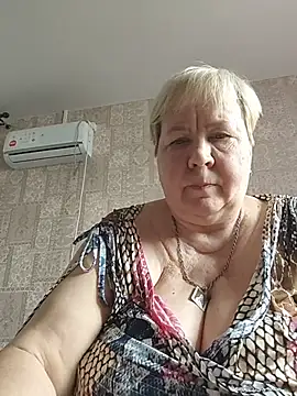 EffectFiona online show from March 17, 2026, 11:35 am