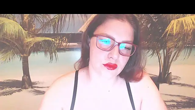 Snapshot of Queen__Natasha chatting on July 20, 2026, 8:11 pm Queen Natasha online show from July 20, 2026, 8:11 pm