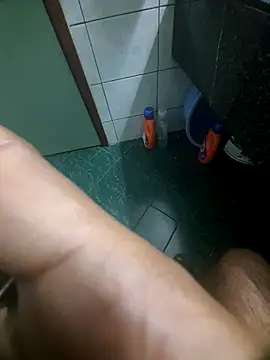 Snapshot of dream_catcher chatting on March 21, 2025, 5:43 am dream catcher online show from March 21, 2025, 5:43 am