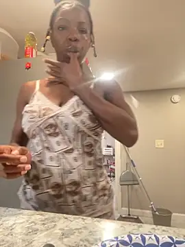 wishwashhy22 online show from November 18, 2025, 7:18 pm