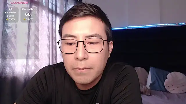 andrewmhilton  online show from January 6, 2026, 5:38 pm