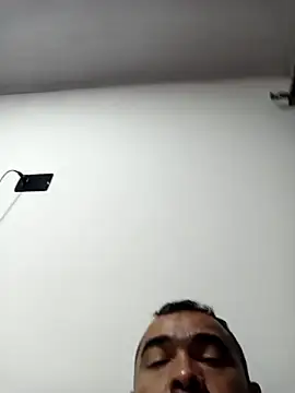 Kratos1289 online show from December 14, 2025, 4:29 am