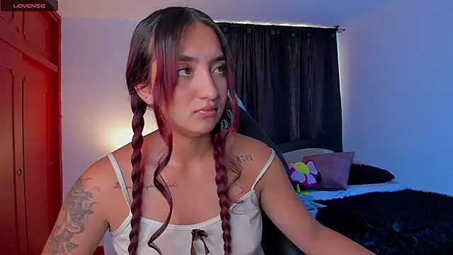 Snapshot of _Tammyy chatting on December 11, 2024, 7:14 pm Tammyy online show from December 11, 2024, 7:14 pm