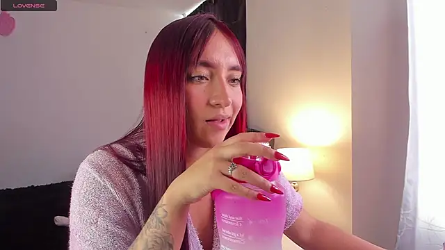 Snapshot of _Tammyy chatting on January 24, 2025, 7:49 pm Tammyy online show from January 24, 2025, 7:49 pm