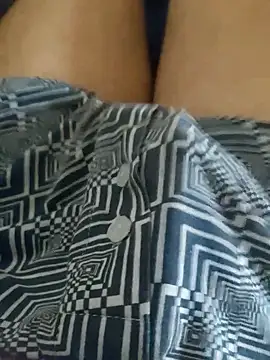 maxxx20202020 online show from November 10, 2025, 6:01 am