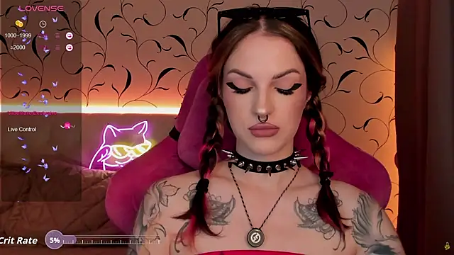 BratzieDarsie online show from September 23, 2025, 9:01 am