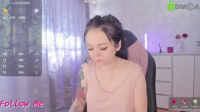 AnnyHoney  online show from March 16, 2026, 8:18 am