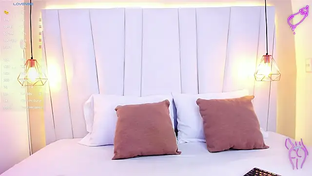 KiarhaTrixie online show from January 29, 2025, 3:22 am