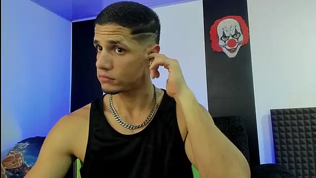 Snapshot of jhonnysnow17 chatting on January 21, 2025, 8:11 pm jhonnysnow17 online show from January 21, 2025, 8:11 pm