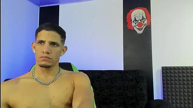 Snapshot of jhonnysnow17 chatting on January 22, 2025, 4:23 am jhonnysnow17 online show from January 22, 2025, 4:23 am