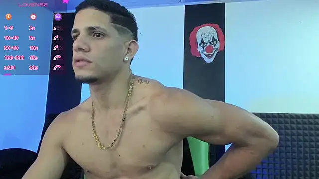 Snapshot of jhonnysnow17 chatting on February 12, 2025, 6:19 am jhonnysnow17 online show from February 12, 2025, 6:19 am