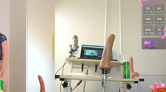 Snapshot of Miss69Ri99 chatting on February 12, 2025, 5:26 pm Miss69Ri99 online show from February 12, 2025, 5:26 pm