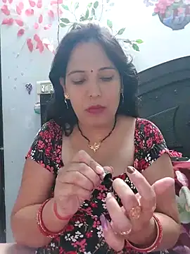 Poojabhabi101 online show from November 7, 2025, 6:02 am