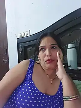 Poojabhabi101 online show from July 15, 2026, 5:51 pm