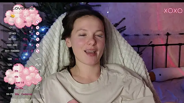 lil luna x online show from December 29, 2024, 6:16 pm