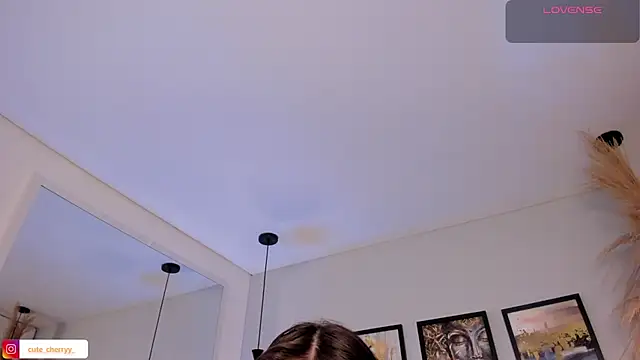 cute  cherry  online show from April 9, 2026, 8:25 pm