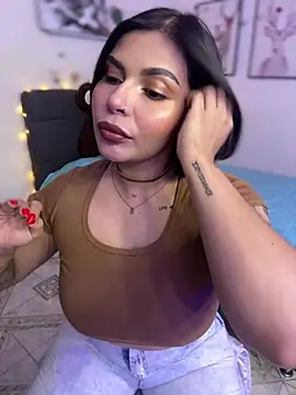 Snapshot of GigiiStone chatting on March 1, 2025, 11:04 pm GigiiStone online show from March 1, 2025, 11:04 pm