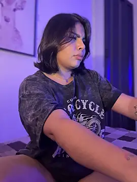 Snapshot of GigiiStone chatting on September 11, 2025, 10:43 pm GigiiStone online show from September 11, 2025, 10:43 pm