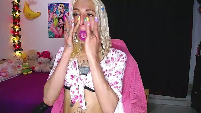 flaquita corall online show from February 6, 2026, 12:37 am