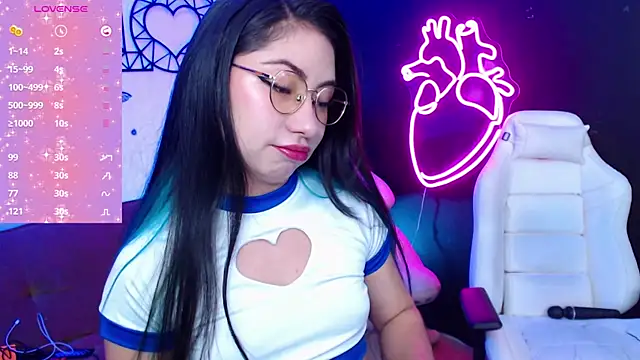 Snapshot of demyanderson_ chatting on January 10, 2025, 7:32 pm demyanderson online show from January 10, 2025, 7:32 pm