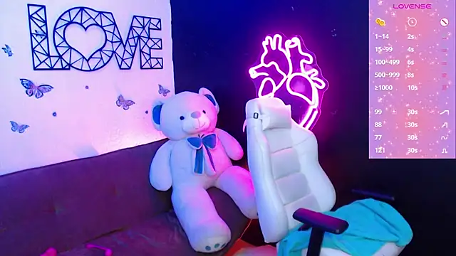 Snapshot of demyanderson_ chatting on January 25, 2025, 10:50 pm demyanderson online show from January 25, 2025, 10:50 pm