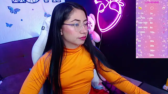 Snapshot of demyanderson_ chatting on February 15, 2025, 11:14 pm demyanderson online show from February 15, 2025, 11:14 pm