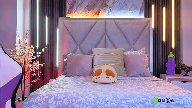 Happy tits online show from November 19, 2025, 11:10 am