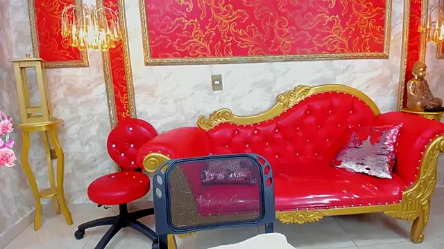 Myhottie Milf online show from December 30, 2024, 7:21 pm