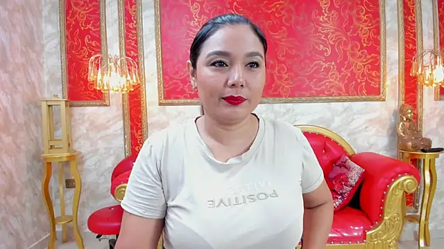 Myhottie Milf online show from March 13, 2025, 1:29 pm