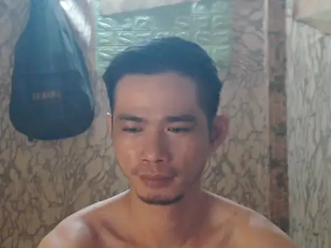 Snapshot of x0x-Philip-x0x chatting on November 2, 2025, 9:44 am x0x-Philip-x0x online show from November 2, 2025, 9:44 am