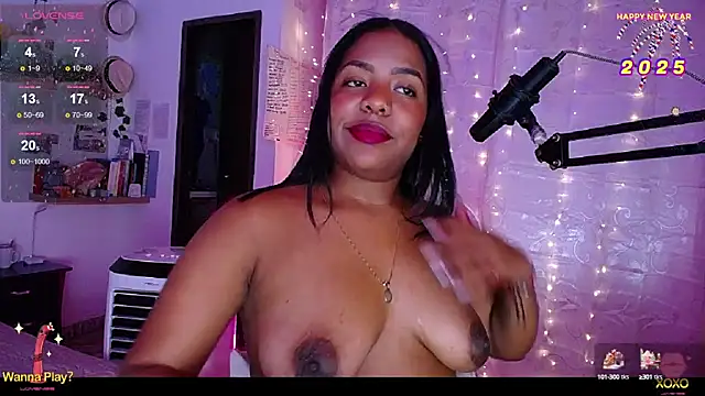samanthaabloom online show from December 28, 2024, 6:39 am