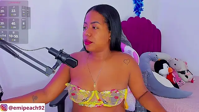 samanthaabloom online show from September 19, 2025, 11:22 am