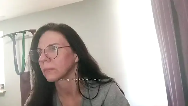 Snapshot of AlfejiRise chatting on February 21, 2025, 10:07 am AlfejiRise online show from February 21, 2025, 10:07 am