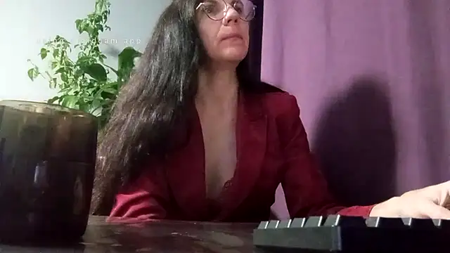 Snapshot of AlfejiRise chatting on November 29, 2025, 1:36 pm AlfejiRise online show from November 29, 2025, 1:36 pm