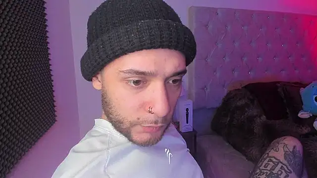 AbbyAndChris2 online show from January 31, 2026, 10:19 pm