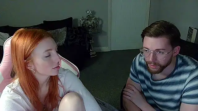 Red firesquirt online show from January 12, 2025, 9:40 pm