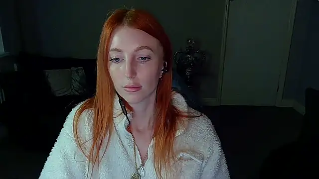 Red firesquirt online show from January 17, 2025, 4:04 pm