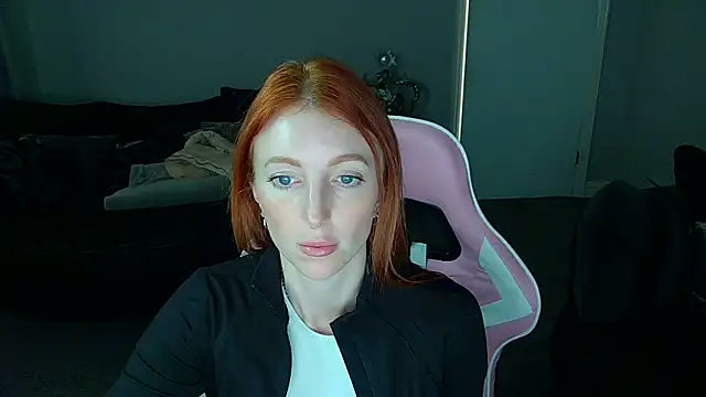 Red firesquirt online show from March 5, 2025, 4:24 pm