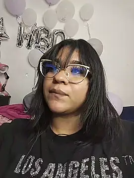 Yelly online show from July 24, 2026, 3:26 am