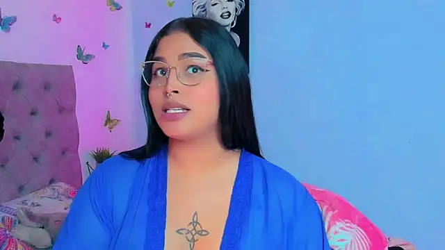 Snapshot of mabellfox chatting on December 12, 2024, 9:26 pm mabellfox online show from December 12, 2024, 9:26 pm