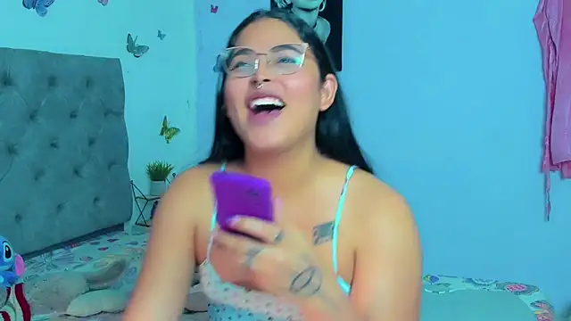 Snapshot of mabellfox chatting on January 11, 2025, 1:16 am mabellfox online show from January 11, 2025, 1:16 am