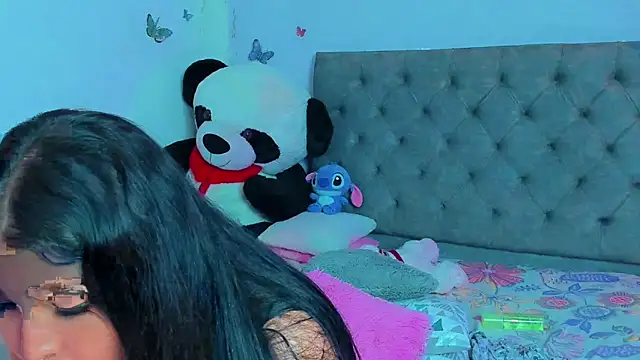 Snapshot of mabellfox chatting on February 27, 2025, 9:36 pm mabellfox online show from February 27, 2025, 9:36 pm