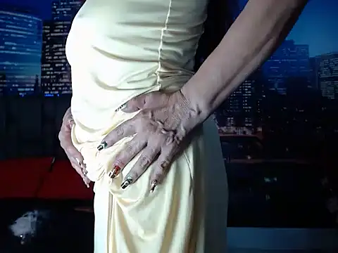 Snapshot of Lucy_mature8 chatting on December 9, 2024, 9:05 pm Lucy mature8 online show from December 9, 2024, 9:05 pm